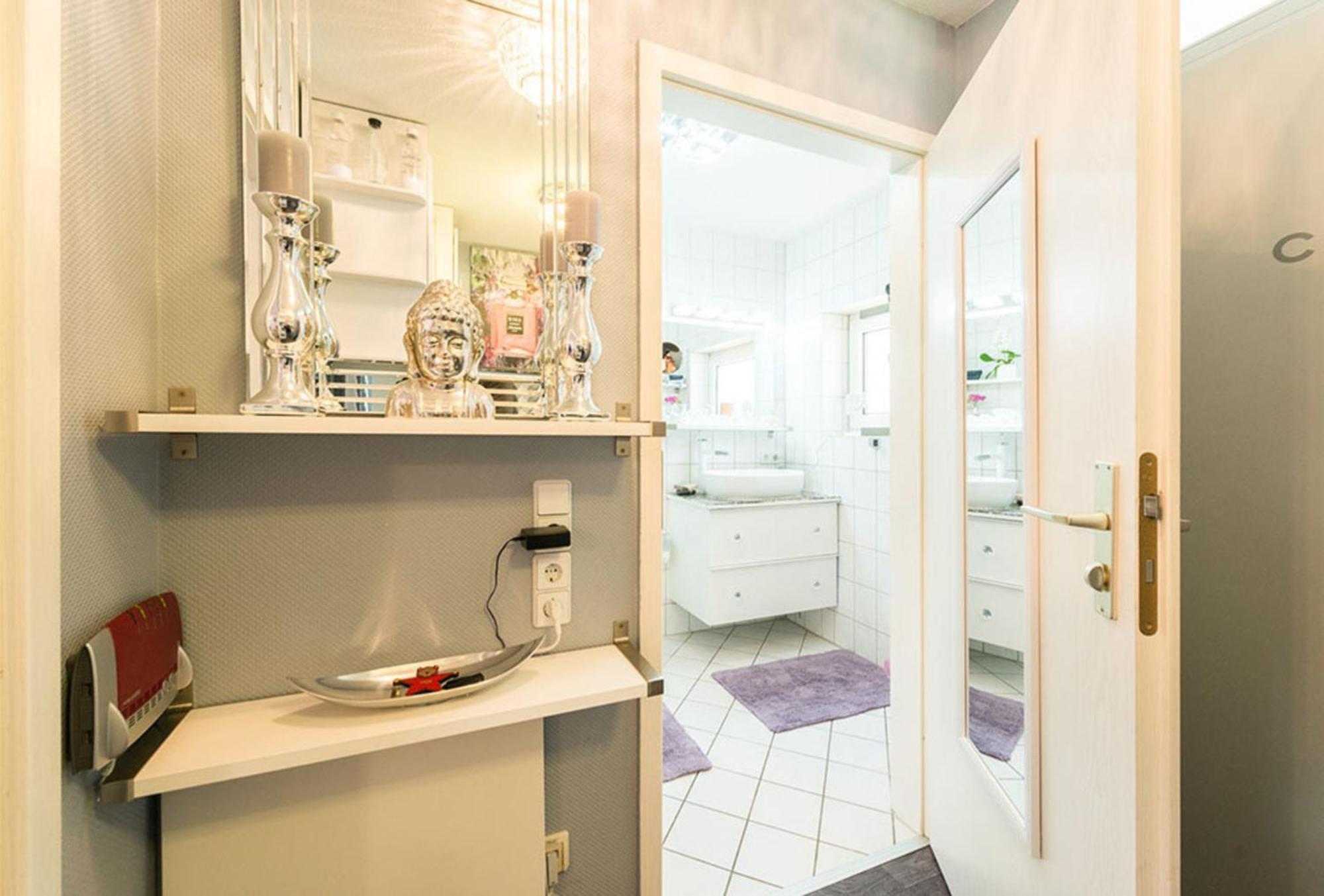 Hartha Apartment Ngoại thất bức ảnh